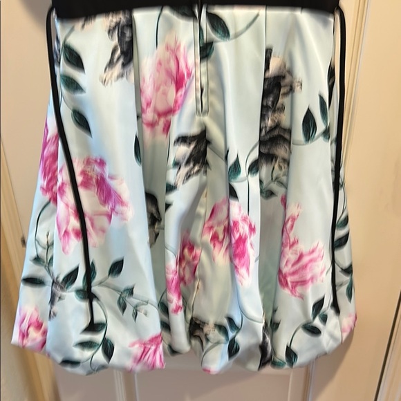 Xtraordinary Black and Blue Embellished A-line Dress for Prom - Picture 4 of 5